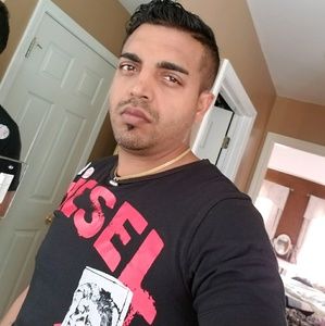 Meet your Posher, Ashish